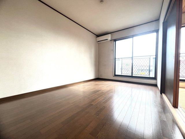 【居間・リビング】 | Rレイキャッスル