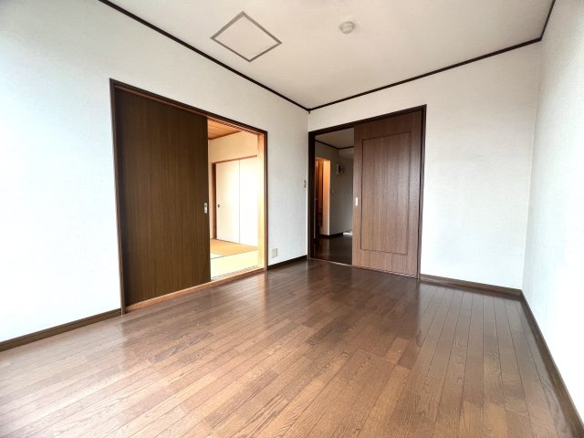 【居間・リビング】 | Rレイキャッスル
