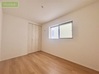 【洋室】 | WIクローク付き　全6棟　1号棟　新井