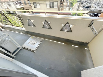 【バルコニー】 | あさかヴィレッジパティオ棟 | 広々としたバルコニーです