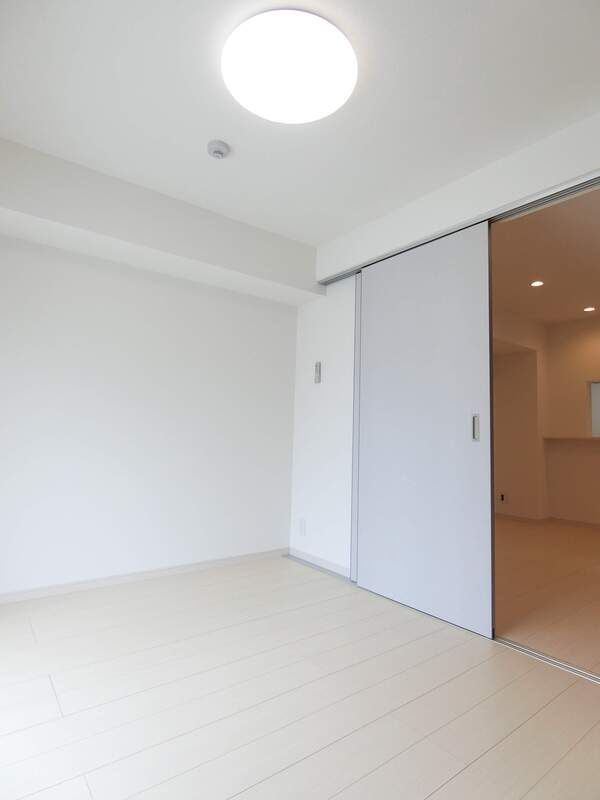 リブリ・花小金井 の洋室