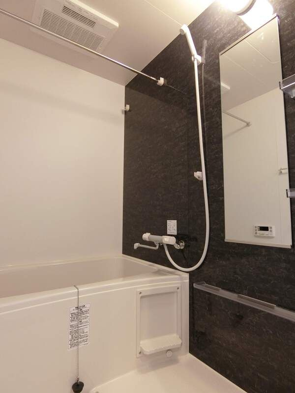 リブリ・花小金井 の浴室