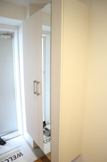 【玄関】 | ラフレ東川口