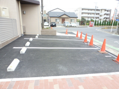 【駐車場】 | ラフレ東川口