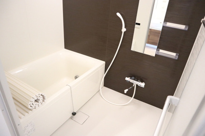 【浴室】 | ラフレ東川口