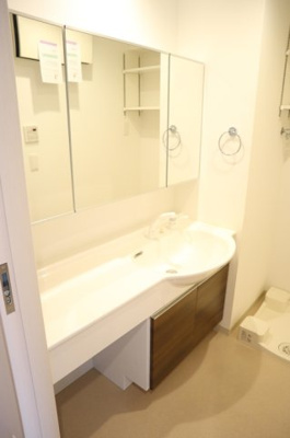 【洗面所】 | ラフレ東川口