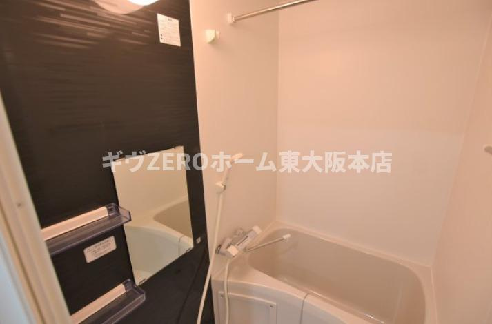 リヴィアス大阪EASTの浴室