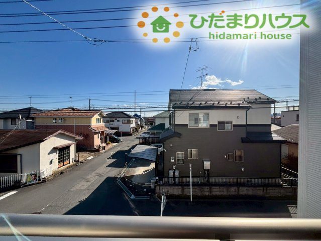 嵐山町志賀　第2　新築一戸建て　リーブルガーデン　01の展望|バルコニーからは周囲の落ち着いた住宅街を見渡すことができます！
高い建物が隣接していないため、青空を広く感じられる開放的な景色が広がります。