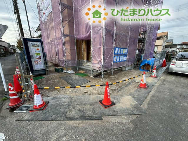 嵐山町志賀　第2　新築一戸建て　リーブルガーデン　01の駐車場