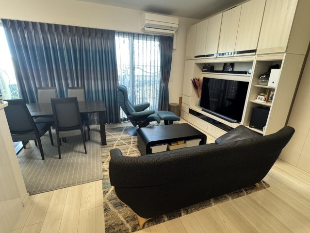 ベアーズコート桑江Ⅲ　4階の居間・リビング|LDK16.1帖