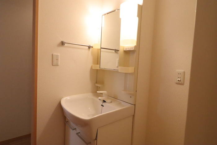サニーコート８ の独立洗面台