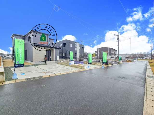 上益城郡益城町広崎第4-2棟(2号棟)の前面道路含む現地写真|見学の時間などお気軽にお問い合わせ下さい。