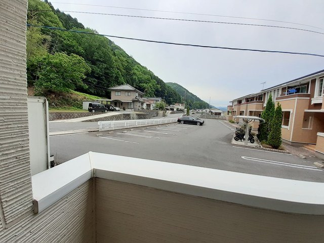 クリアネス　弐番館のバルコニー