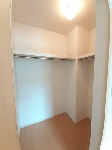 クリアネス　弐番館の収納