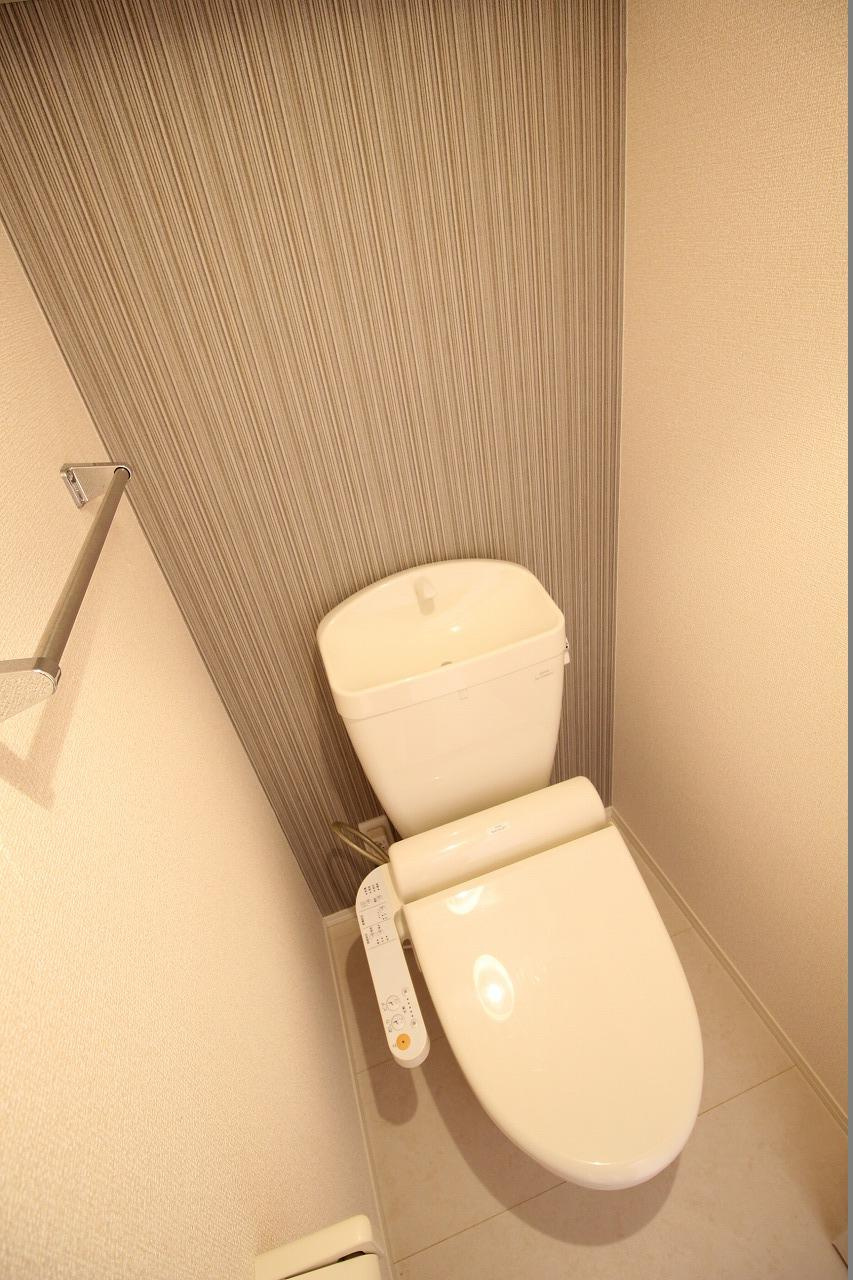 ヴェルヴィルのトイレ|※お部屋により仕様が異なる場合があります。