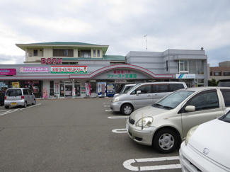 【周辺】 | エスト出町 | 金龍堂八代ファースト文庫店まで563m