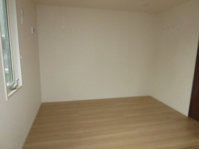 【寝室】 | エスト出町 | 【エスト出町】202 洋室