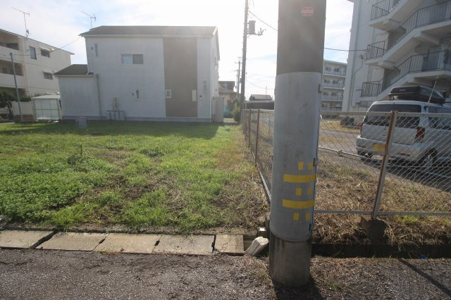 壬生町幸町1丁目の外観|北西側との境界部分（2025年10月撮影）