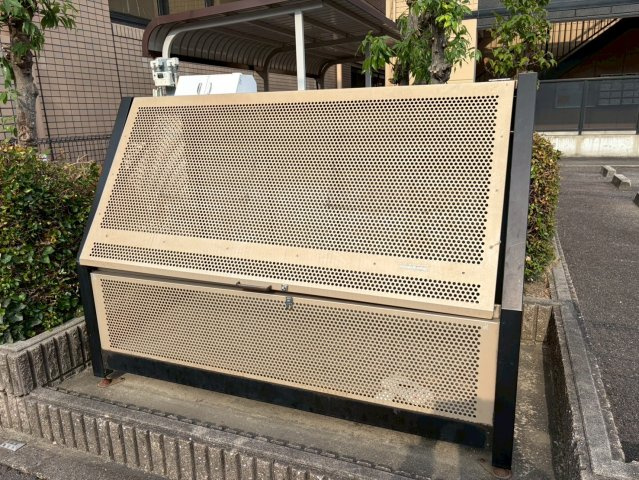 エントピアタウンころものエントランス