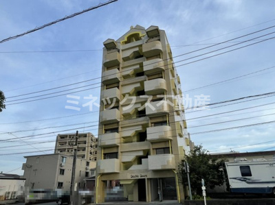 【外観】 | ダブルドアズ