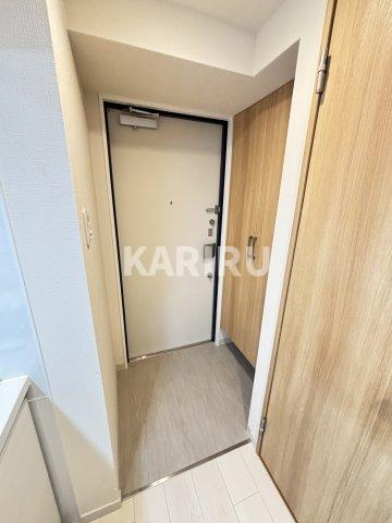 ファーストフィオーレ北大阪リアンの玄関