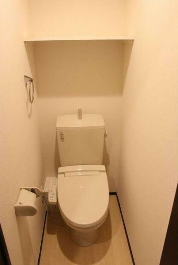 クレイノ春日のトイレ