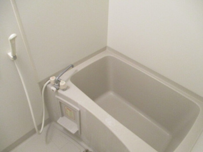 【浴室】 | リーベンルーチェ