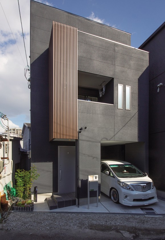 豊中市小曽根1丁目　新築戸建ての内装|明るい色調の室内です