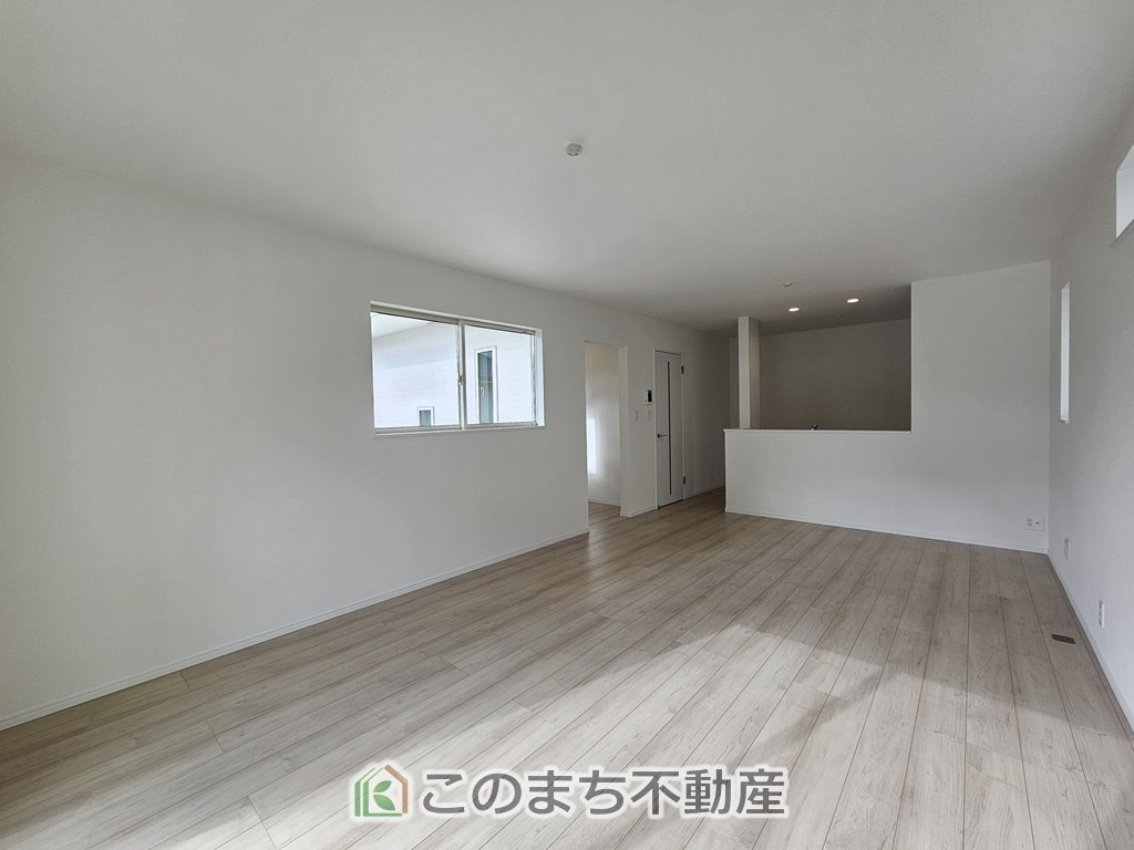 ハートフルタウン宇都宮市今泉町2541番の居間・リビング