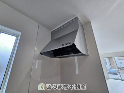 【キッチン】 | ハートフルタウン宇都宮市今泉町2541番　C号棟 | お料理の匂いもスッキリ♪シンプルデザインで掃除も簡単‼