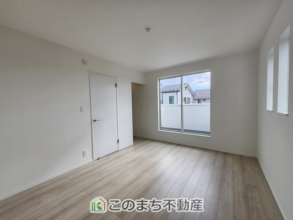 ハートフルタウン宇都宮市今泉町2541番の洋室|南向きで陽当たりの良い洋室♪風通しもよく快適です☆