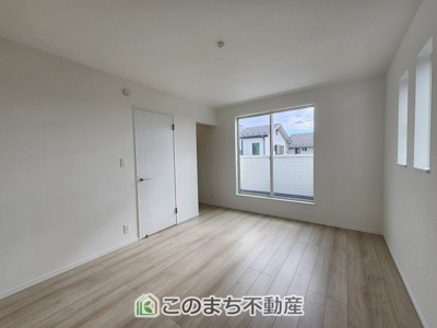 【洋室】 | ハートフルタウン宇都宮市今泉町2541番　C号棟 | 南向きで陽当たりの良い洋室♪風通しもよく快適です☆