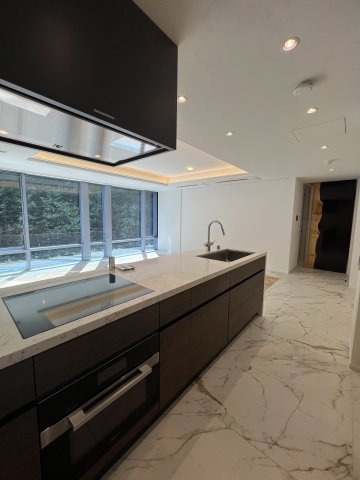 パークマンション鳥居坂の洋室