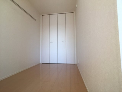 【洋室】 | ウィル・インターパーク | 洋室