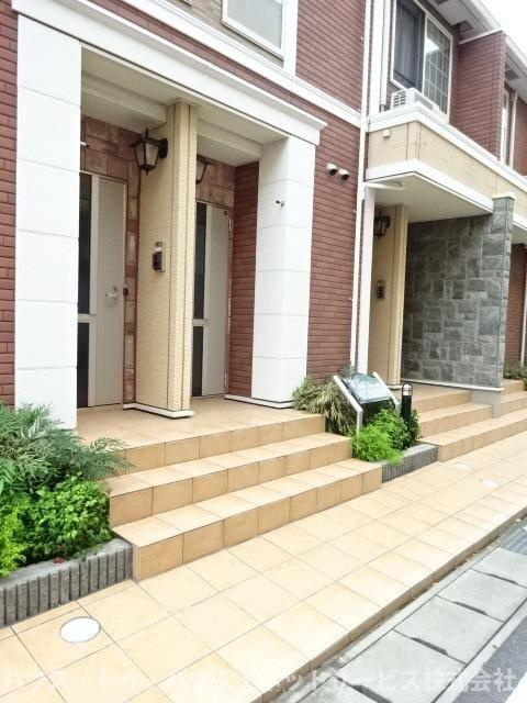 サン　ウッドのエントランス