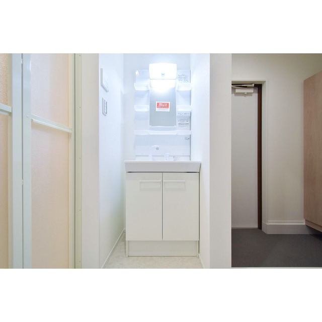 リベルタ基山【キャッシュバック対象物件】の独立洗面台|独立洗面台あり、毎朝おしゃれに忙しい女性の方におすすめです