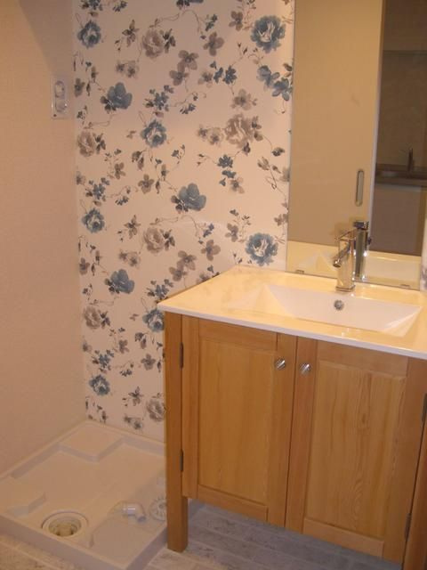 レーヴエスチュエールⅦの独立洗面台