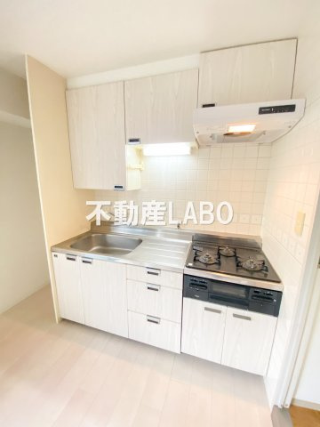 メロディハイム東帝塚山のキッチン