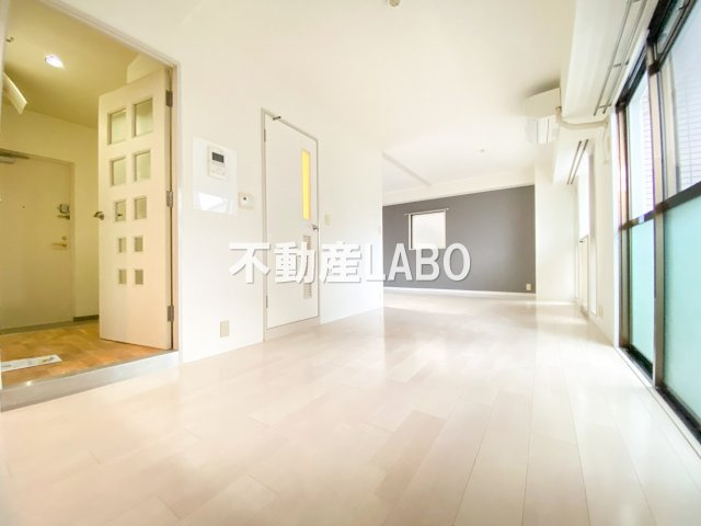 メロディハイム東帝塚山の内装