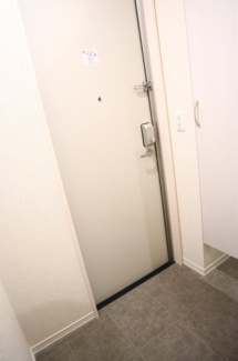 【玄関】 | エスポアハイム