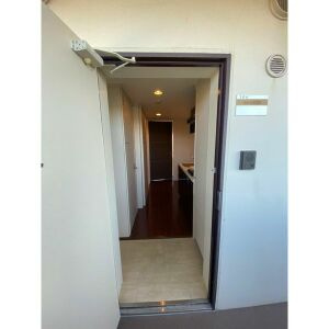 ダ・ヴィンチコートの玄関