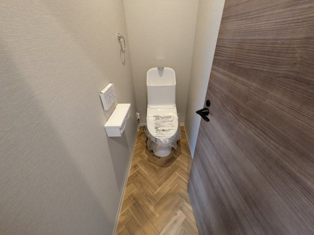 明石市藤江Part2戸建のトイレ