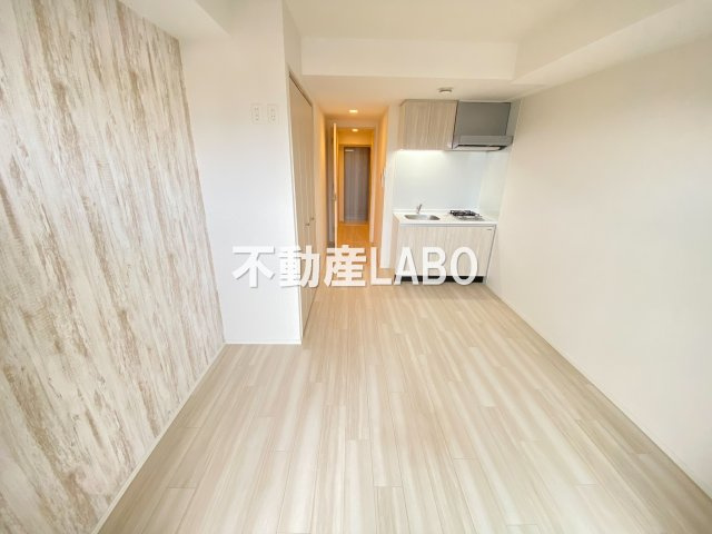 FRONT FIELD TENNOJIの居間・リビング