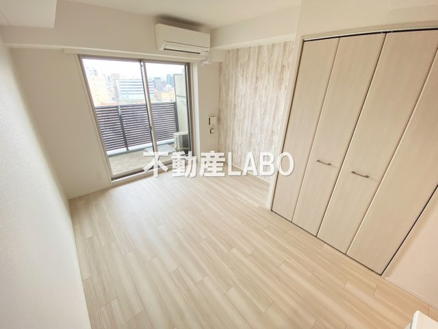 FRONT FIELD TENNOJIの居間・リビング