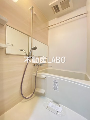 FRONT FIELD TENNOJIの浴室