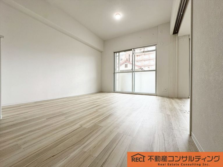 甲南グランドハイム本山の居間・リビング