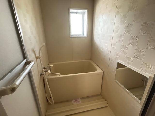 メゾンドジョイフルの浴室|バス