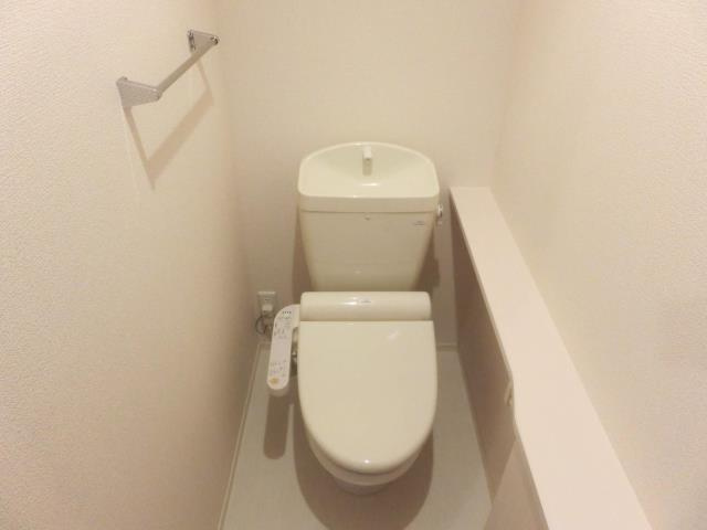 熊本市南区田井島３丁目のアパートのトイレ