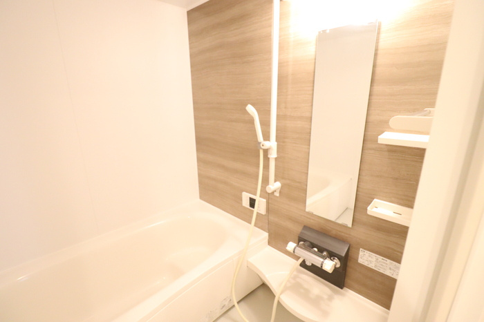 熊本市南区田井島３丁目のアパートの浴室