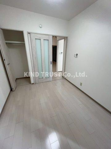 大阪市北区同心１丁目の賃貸マンションの居間・リビング|ゆったり過ごせる居間です